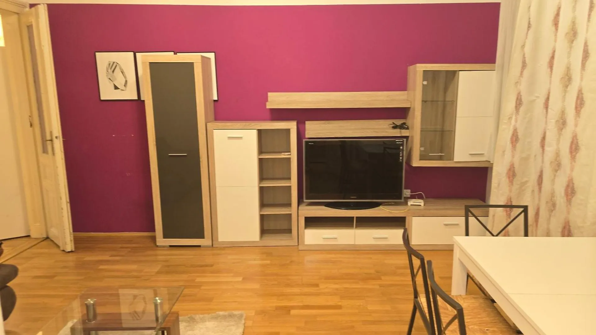 1080 Wien Apartment 0*, Vienna